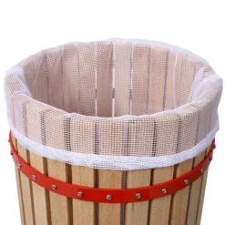 Dexmalle Fruit Wine Press 17 Dexmalle Fruit Wine Press -Fradel & Spies GUEST 6010569a 22dc 4de5 b496 0a64a90e7fc5