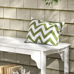 Dexmalle White Patio Park Bench With Slatted Seat -Fradel & Spies GUEST a5112ed1 387d 4593 9d0a 42768681834c